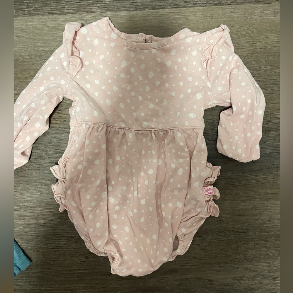 Bundle of Ruffle Butts - Picture 10 of 15